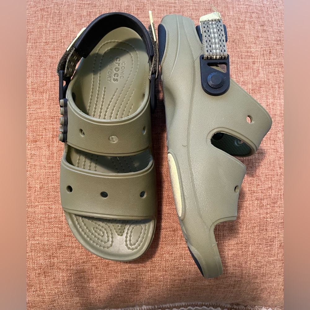 Crocs